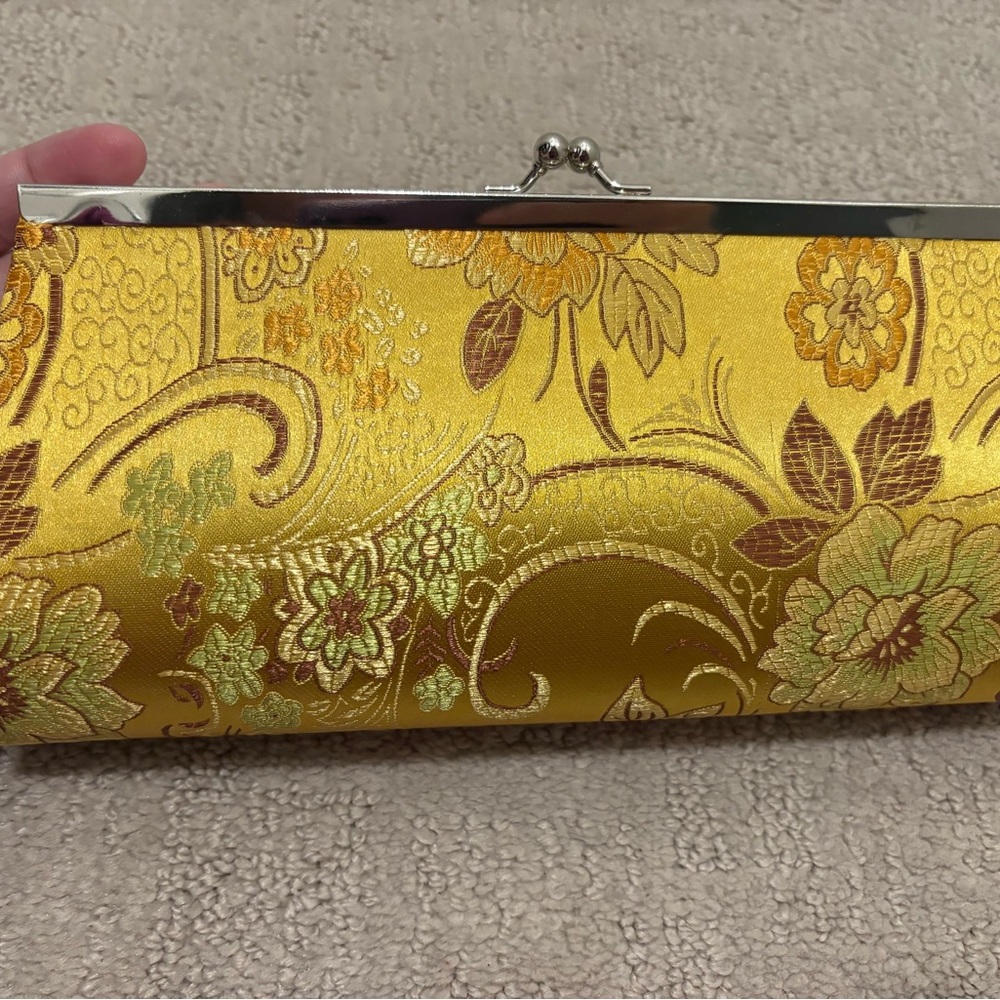 Elegant Floral Gold Clutch